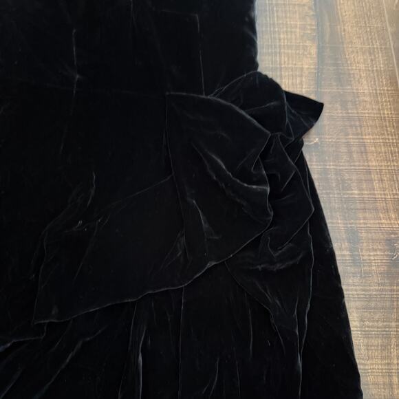 Marc by Marc Jacobs Black Velvet Strapless Mini Dress with Built in Bra - 4 - Picture 7 of 12